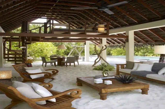 Tailor Made Holidays & Bespoke Packages for Four Seasons Resort Maldives at Landaa Giraavaru